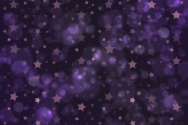 织女星：璀璨在紫微座大空中